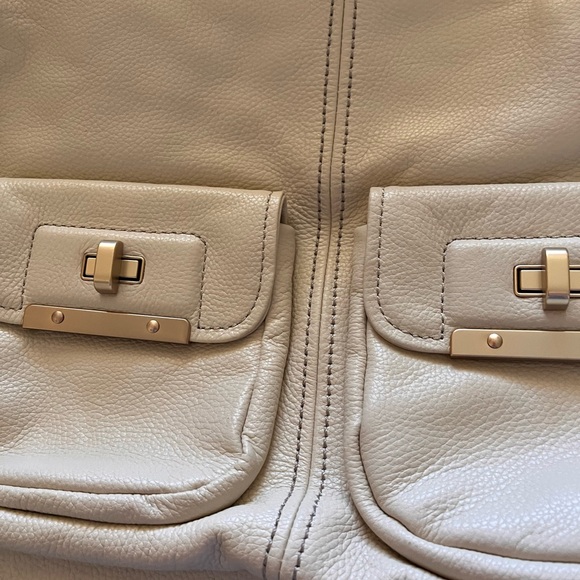 Banana republic handbag - Picture 5 of 9